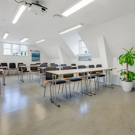אכסניה Danhostel *