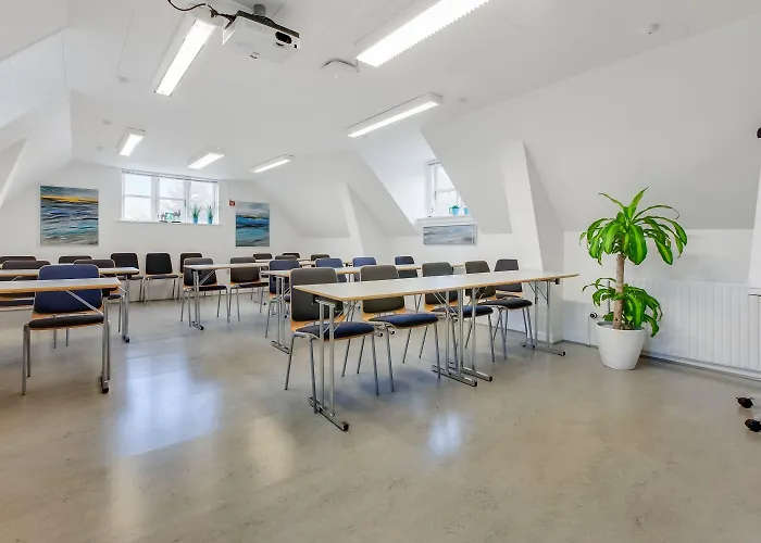 بيت شباب Danhostel *